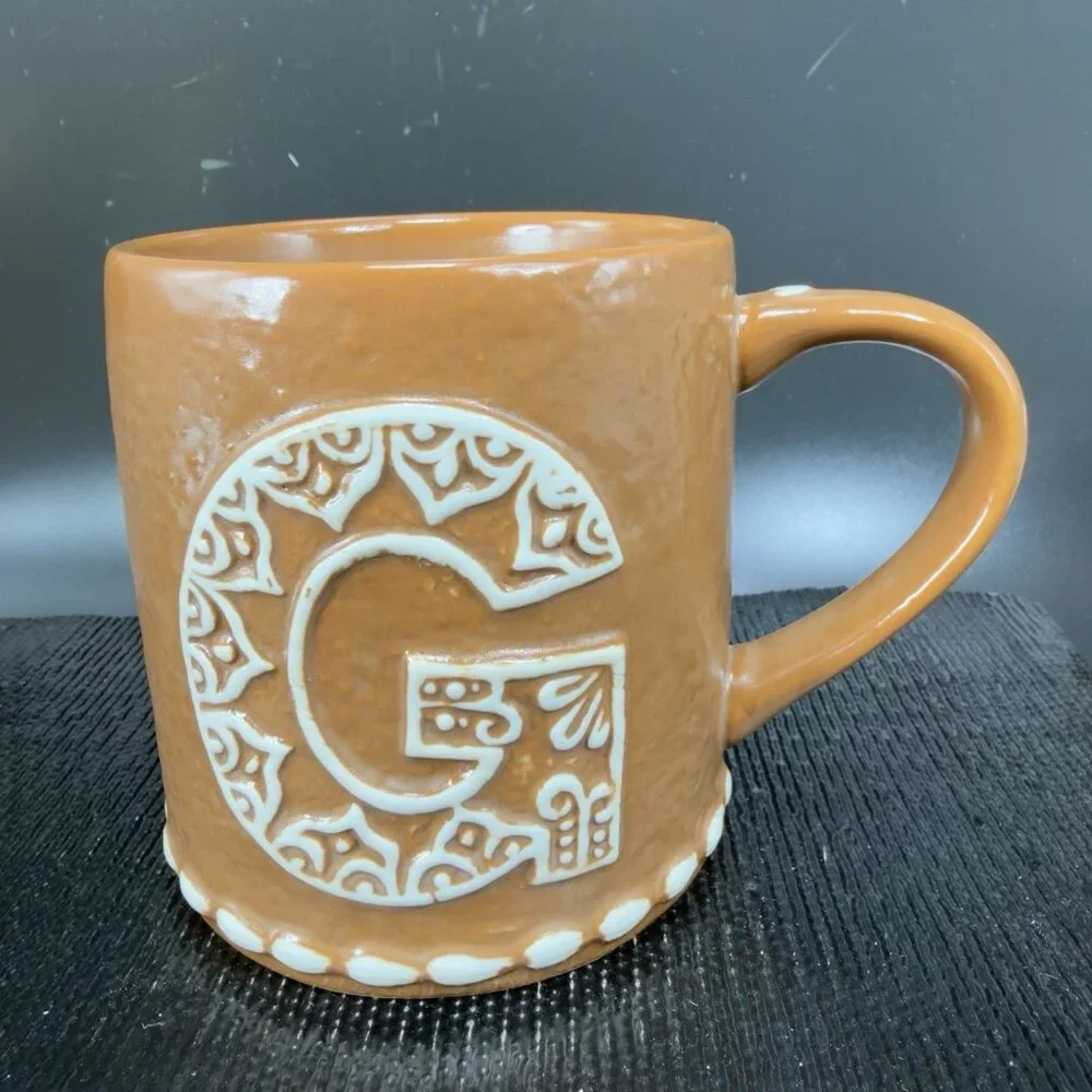 Pottery‎ Barn Gingerbread Stoneware Alphabet Letter G Mug Cup Matte Brown 15 Oz